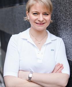 Zahnärztin Frau Katja Widmer
