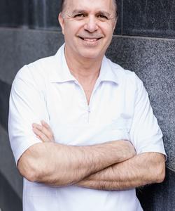 Zahnarzt Herr Mehrdad Mahmoudian