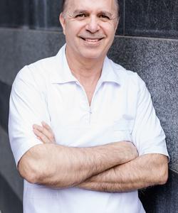 Zahnarzt Herr Mehrdad Mahmoudian